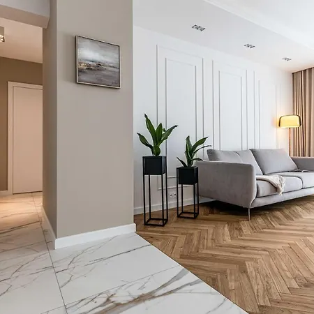 Luksus W Centrum Nad Odra 브로츠와프