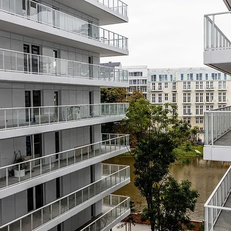 Luksus W Centrum Nad Odra * 브로츠와프