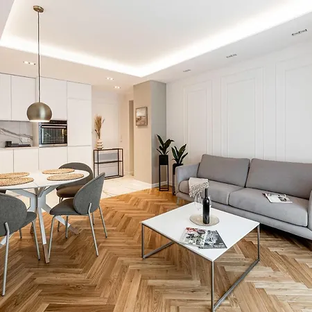 Апартаменти Luksus W Centrum Nad Odra Вроцлав