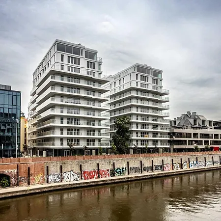 Апартаменти Luksus W Centrum Nad Odra