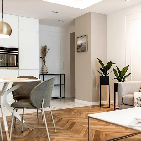 Апартаменти Luksus W Centrum Nad Odra Вроцлав