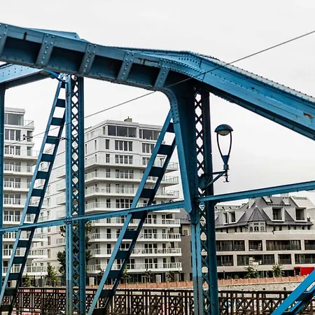 Апартаменти Luksus W Centrum Nad Odra
